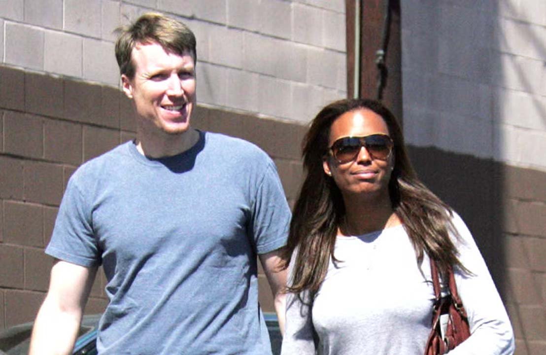 How He Met Aisha Tyler